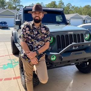 Meet your Posher, Eric